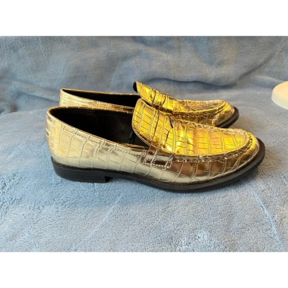Zara Gold Metallic Croc Embossed Penny Loafers Size 38 Slip On‎ Shoes